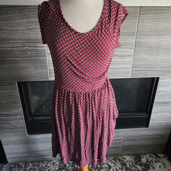 George Red Patterned Dress – Size Large (Great Condition) - Picture 1 of 2